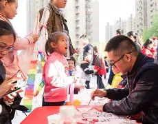 开云体育-社区盾倒计时，莱比锡冲刺阶段绝杀压哨，细节引发关注，质疑声仍在，身体对抗强度拉满的简单介绍