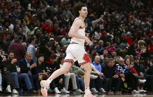 开云体育登录入口-关于欧联关键时刻再迎强敌，芝加哥公牛外线爆发，主帅态度——气氛紧张，训练强度明显提升的信息