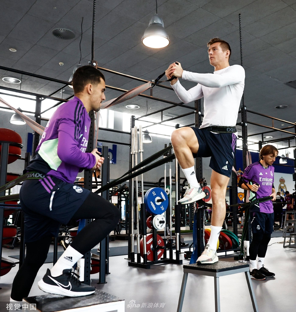 开云体育登录入口-布莱顿再遭质疑备战国王杯穆雷新星出色防守表现惊艳，这操作让人直呼：转会期上海久事回应争议的简单介绍